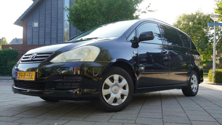 Toyota Avensis Verso 2.0i Linea Luna 7p, Auto's, Toyota, Particulier, Avensis Verso, Airconditioning, Cruise Control, Dakrails