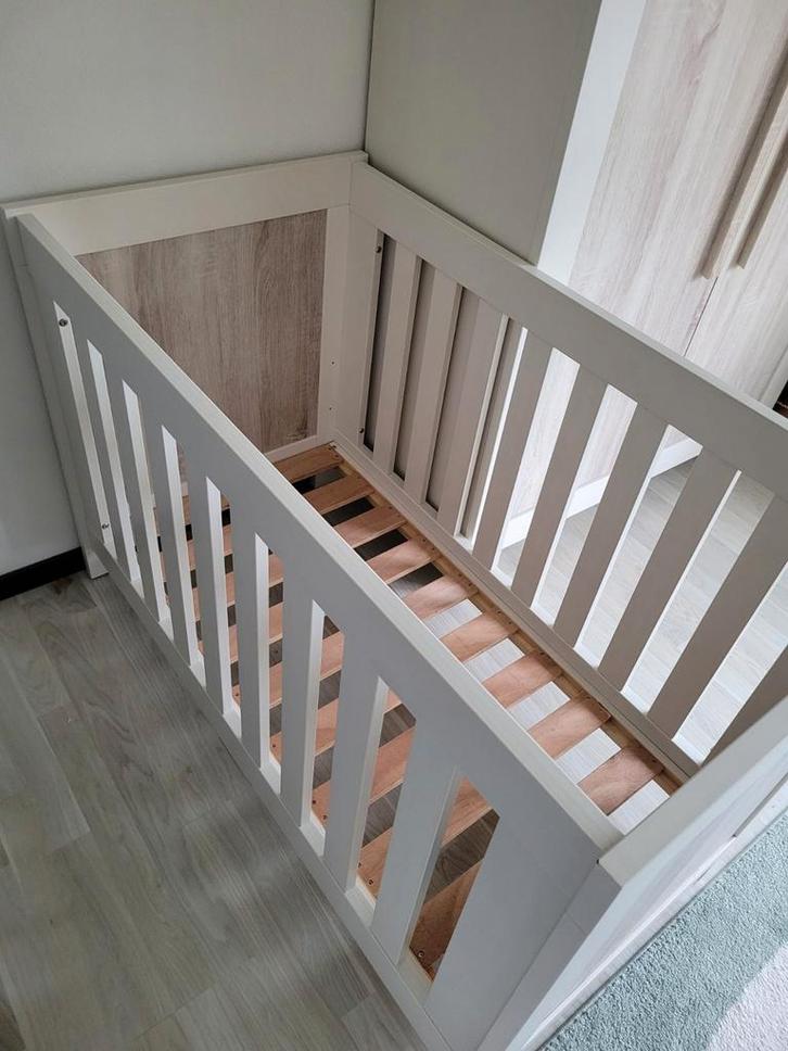 Kinderbox / Babybedje, Kinderen en Baby's, Kinderkamer | Complete kinderkamers, Zo goed als nieuw, Jongetje of Meisje, Ophalen of Verzenden