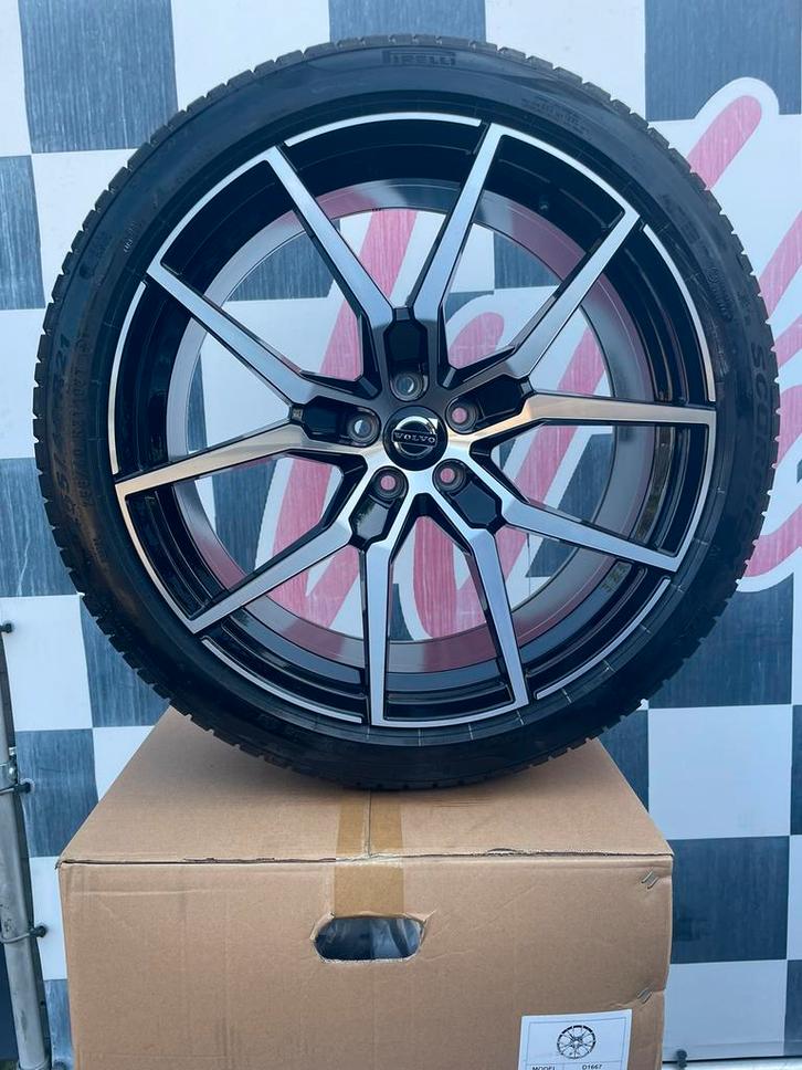 21 inch Volvo XC60 velgen 5x108 + Nieuwe Pirelli banden V60, Auto-onderdelen, Banden en Velgen, Banden en Velgen, Zomerbanden