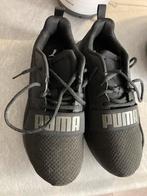 Nieuw zwarte pumas 42, Maat XS of kleiner, Ophalen of Verzenden, Zo goed als nieuw, Schoenen