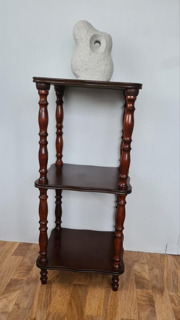 Vintage tafeltje, Huis en Inrichting, Tafels | Bijzettafels, Gebruikt, Rechthoekig, Minder dan 55 cm, Ophalen