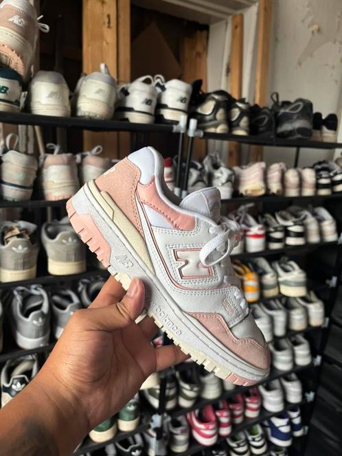 New Balance 550 White Pink 38, Kleding | Dames, Schoenen, Zo goed als nieuw, Sneakers of Gympen, Roze, Ophalen of Verzenden