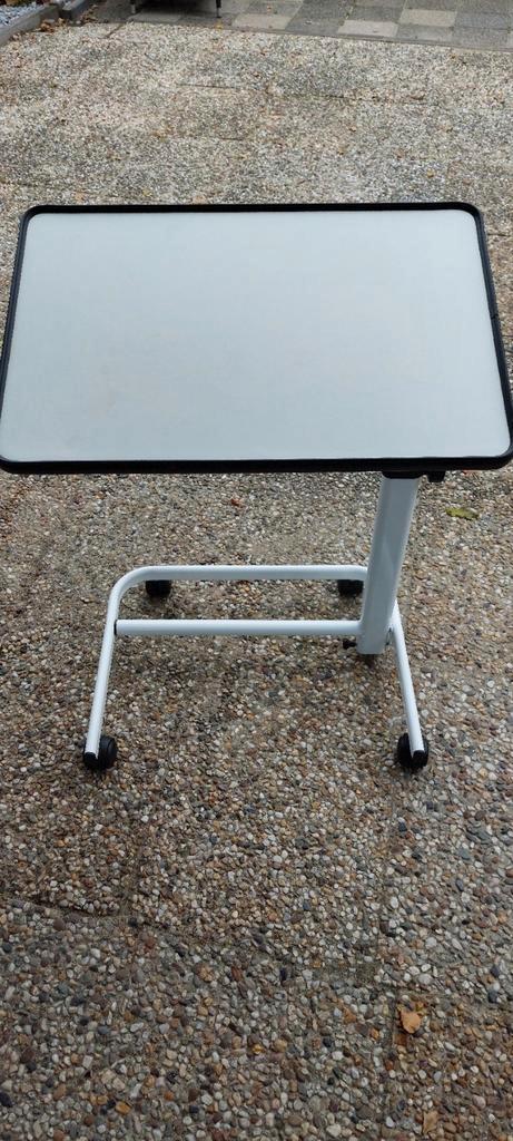 Bedtafel / Laptoptafel - Verstelbaar & Mobiel, Huis en Inrichting, Tafels | Bijzettafels, Gebruikt, Rechthoekig, 60 cm of meer