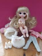 Barbie bjd Mini Doll incl Fashion set, Ophalen of Verzenden, Zo goed als nieuw, Pop