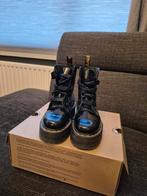 Dr Martens Molly platform boots, Kleding | Dames, Schoenen, Ophalen, Zo goed als nieuw, Zwart