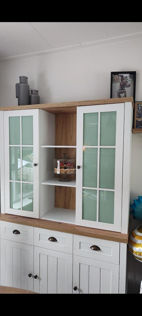 Bovenkast MARKSKEL - Wegens verandering interieur, Huis en Inrichting, Kasten | Buffetkasten, Zo goed als nieuw, 100 tot 150 cm