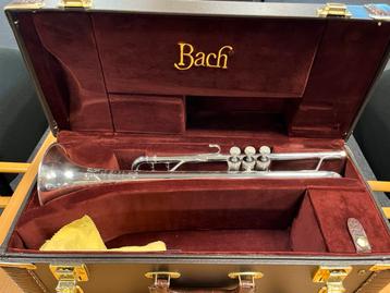 Vincent Bach Stradivarius 190-37 verzilverd beschikbaar voor biedingen
