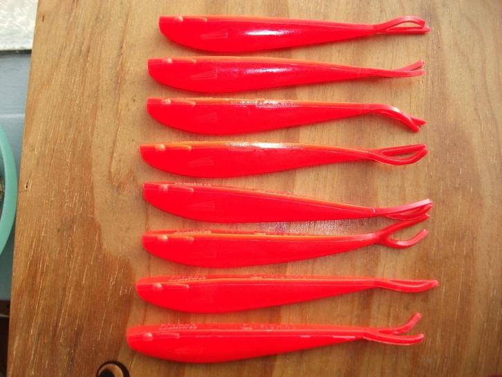 8 stuks Mann's Quantum Q-Fish roofvis shads / kunstaas shads, Watersport en Boten, Hengelsport | Roofvissen, Nieuw, Overige typen