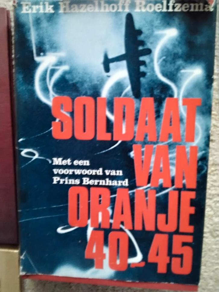 Soldaat van Oranje 40-45 - Erik Hazelhoff Roelfzema, Boeken, Oorlog en Militair, Gelezen, Tweede Wereldoorlog, Ophalen of Verzenden
