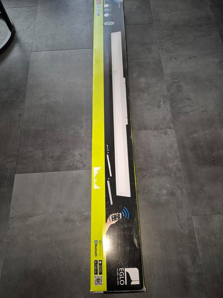 Eglo Salobrena-C LED Plafondlamp, Huis en Inrichting, Lampen | Hanglampen, Nieuw, Minder dan 50 cm, Kunststof, Metaal, Ophalen of Verzenden
