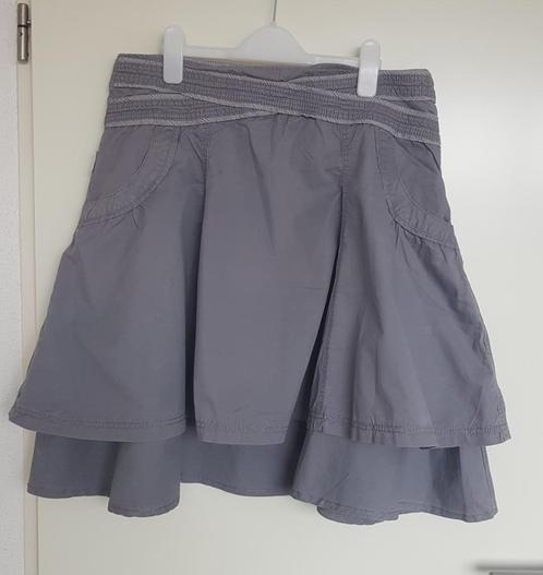 Rok maat 42 merk So Soire, Kleding | Dames, Rokken, Gedragen, Maat 42/44 (L), Grijs, Knielengte, Ophalen of Verzenden