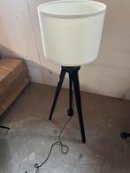 Vloerlamp hout €10, Ophalen, Zo goed als nieuw, X, Hout