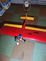 Do It modelvliegtuig.  Spanwijdte 130 cm ., Ophalen, Gebruikt, Nitro