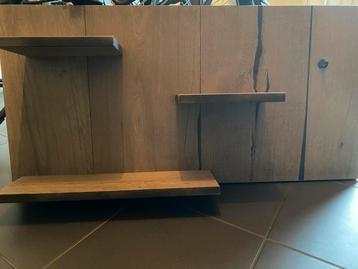 Nieuwe Wandplank beschikbaar voor biedingen