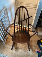 Vintage houten schommelstoel, Huis en Inrichting, Ophalen of Verzenden, Bruin, Zo goed als nieuw, Eén