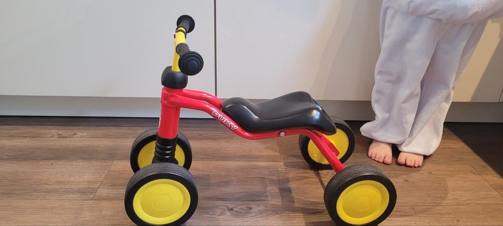 Puky Wutsch loopfiets - Rood - Nette staat, Kinderen en Baby's, Speelgoed | Buiten | Voertuigen en Loopfietsen, Ophalen, Gebruikt