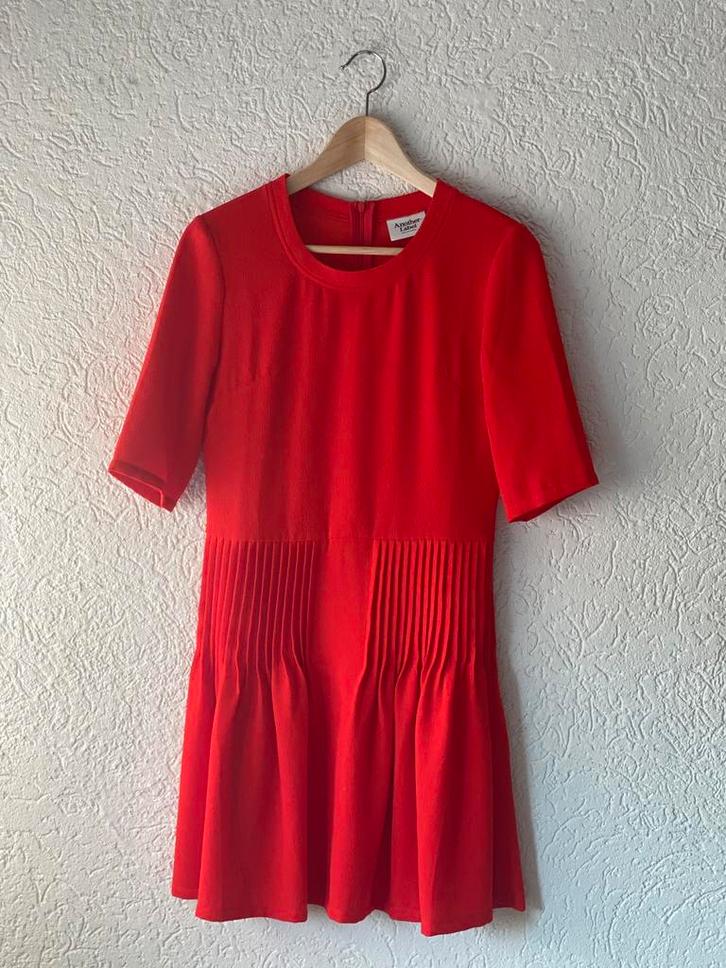 Jurkje Another Label (XS), Kleding | Dames, Jurken, Nieuw, Maat 34 (XS) of kleiner, Rood, Boven de knie, Ophalen of Verzenden