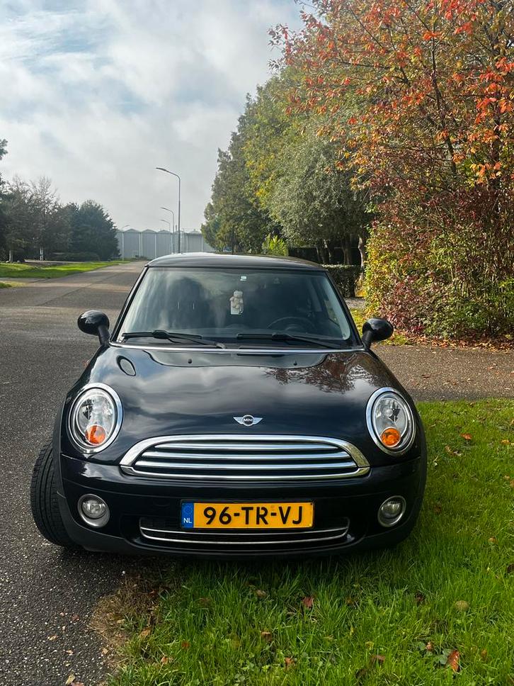 Mini 1.6 16V Cooper 88KW AUT 2007 Zwart, Auto's, Mini, Particulier, Benzine, D, Hatchback, Automaat, Origineel Nederlands, Zwart