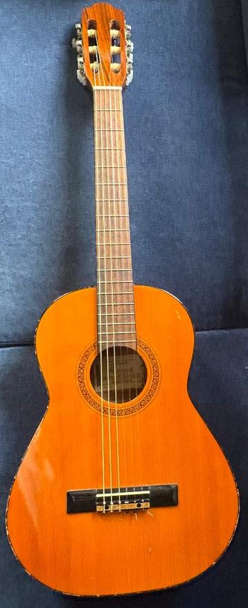 HARMONY KLASSIEK 1/2 size gitaar izgst. beschikbaar voor biedingen