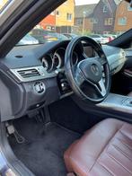 Mercedes-Benz E-Klasse 2.0 E250 CGI Sedan AUT 2013 Grijs, Auto's, Mercedes-Benz, Automaat, Achterwielaandrijving, 4 cilinders