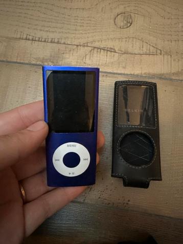 Apple iPod Nano Blauw 8GB + Belkin Hoesje beschikbaar voor biedingen