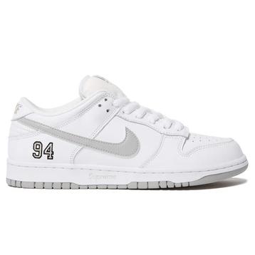 Nike dunk low Supreme, 42, wit beschikbaar voor biedingen
