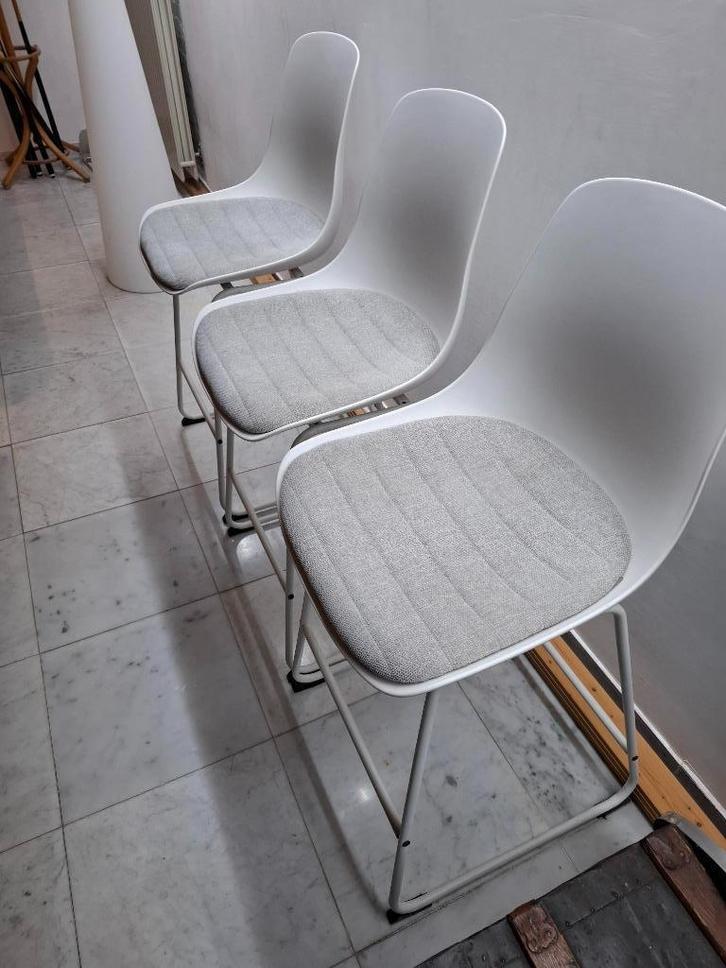 Barkruk (Nino - Liv), Huis en Inrichting, Barkrukken, Zo goed als nieuw, 60 tot 90 cm, Kunststof, Metaal, 3 krukken, Met voetsteun