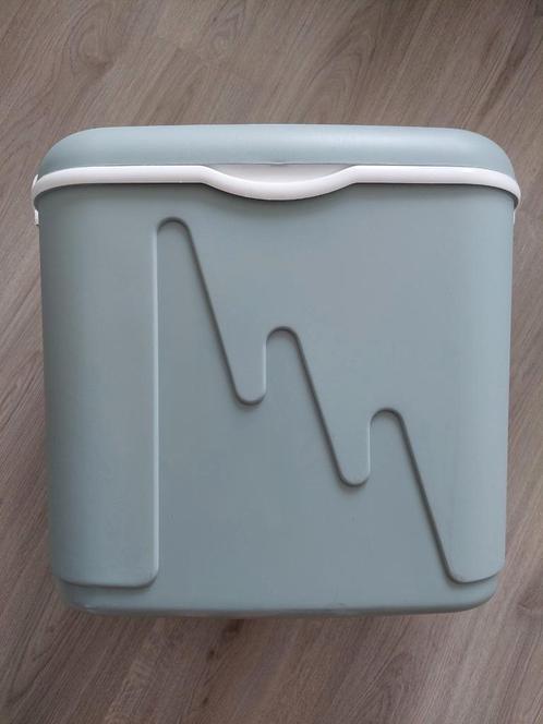 Nieuw: Curver koelbox XL (32 liter), Caravans en Kamperen, Koelboxen, Nieuw, Koelbox, Koelelement, Ophalen of Verzenden