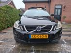 Volvo XC60 2.4 D5 AWD Geartronic 2010 Zwart, Auto's, Zwart, Navigatiesysteem, Zwart, Leder
