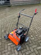 verticuteermachine te huur, Tuin en Terras, Ophalen of Verzenden, Zo goed als nieuw, Benzine