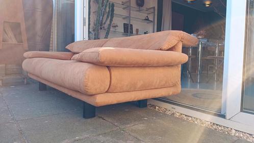 B&B Italia Alanda sofa design Paolo Piva original upholstery, Antiek en Kunst, Kunst | Designobjecten, Ophalen