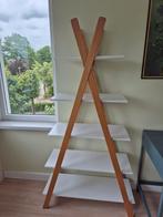 Woood tipi boekenkast, Huis en Inrichting, Kasten | Boekenkasten, Ophalen, Met plank(en), 50 tot 100 cm, Zo goed als nieuw