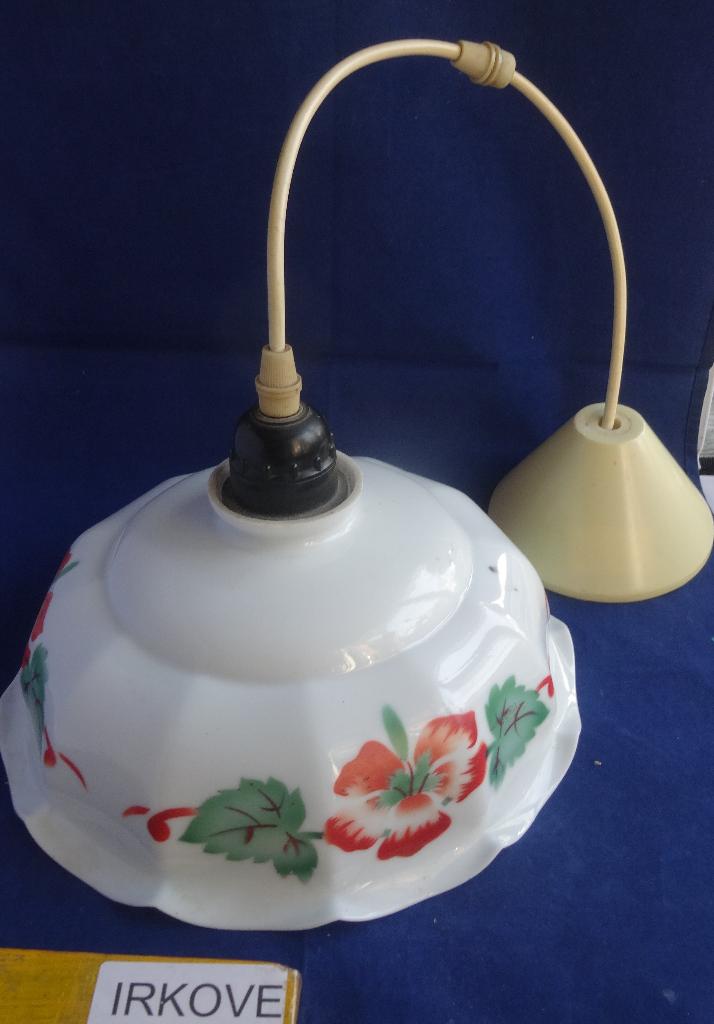 OUD LAMPJE ROKJES MODEL * VINTAGE Origineel *, Antiek en Kunst, Verzenden