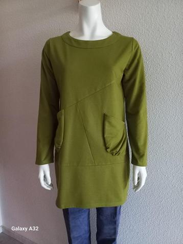 Olijfgroene sweater tuniek van Dress V, maat 40 beschikbaar voor biedingen