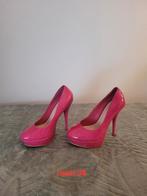 Roze pumps met kleine beschadigingen. Maat 38., Pumps, Ophalen of Verzenden, Ideal, Roze