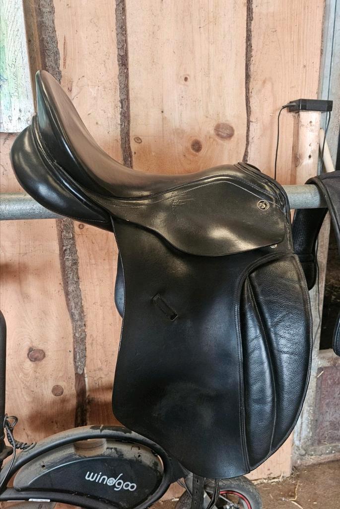 Kieffer malmö excellent dressuur 17/17,5 inch MW, Dieren en Toebehoren, Paarden en Pony's | Zadels, Gebruikt, Dressuur, Ophalen of Verzenden