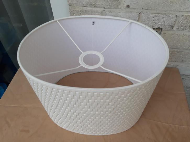 Lampenkap, Linka, naturel, rond, ovaal, etc, crèmekleurig 2, Huis en Inrichting, Lampen | Lampenkappen, Zo goed als nieuw, 25 tot 50 cm