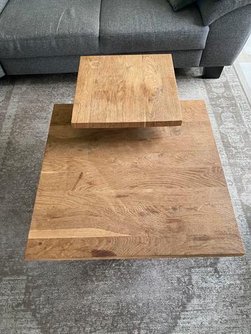 Eikenhouten salontafel set met metalen onderstel beschikbaar voor biedingen