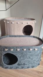 2x kattenhuisjes, Dieren en Toebehoren, Kattenmanden, Ophalen