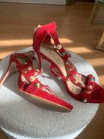 Rode Mace pumps maat 38, Ophalen of Verzenden, Zo goed als nieuw, Rood, Pumps