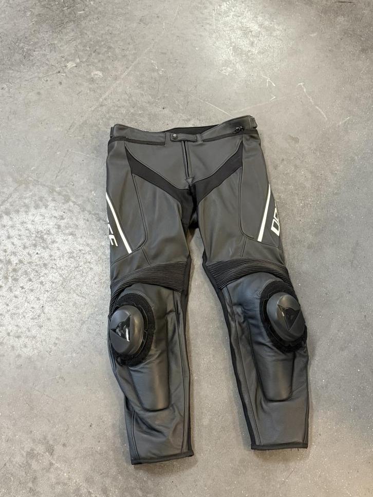 DAINESE DELTA 3, Motoren, Kleding | Motorkleding, Broek | leer, Heren, Nieuw met kaartje, Ophalen of Verzenden