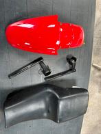 Ducati 851 of 900 spatbord ? , 900 buddy, clipons maat komt, Ophalen