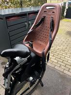 Fietsstoel van Thule Yepp Next met adapter, Fietsen en Brommers, 15 t/m 25 kg, Achterzitje, Voetsteuntjes, Ophalen of Verzenden