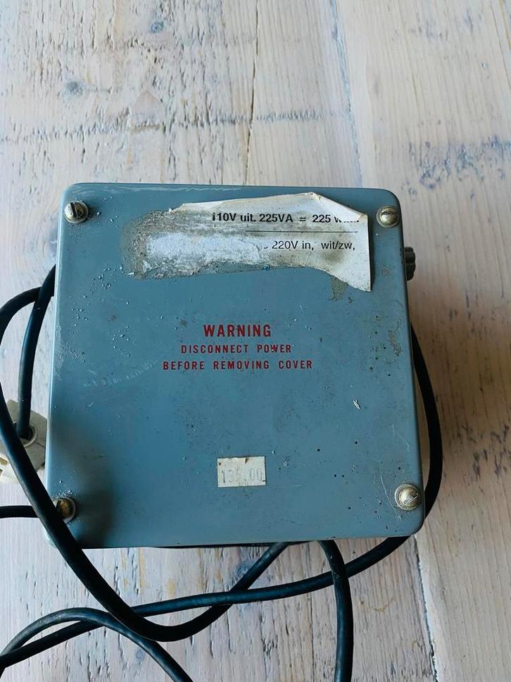 220V naar 110V Omvormer, Doe-het-zelf en Verbouw, Gereedschap | Overige machines, Ophalen of Verzenden