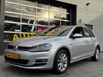 Volkswagen Golf 1.2 TSI Lounge - Automaat I Panorama dak I N, Stof, Gebruikt, Zwart, 4 cilinders