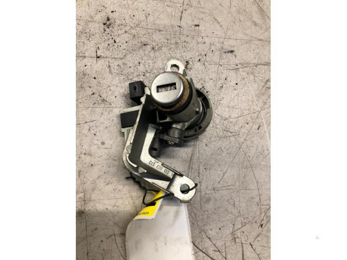 Slot Cilinder achter van een Audi A8, Auto-onderdelen, Carrosserie en Plaatwerk, Audi, Gebruikt, 3 maanden garantie, Ophalen of Verzenden