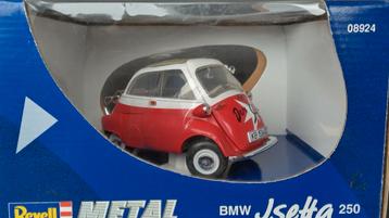 BMW Isetta 250 Der Stern 1:18 Revell Pol beschikbaar voor biedingen