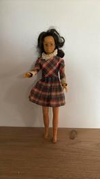 Vintage 1963 Barbie Mattel scooter doll brunette skipper, Verzamelen, Gebruikt, Ophalen