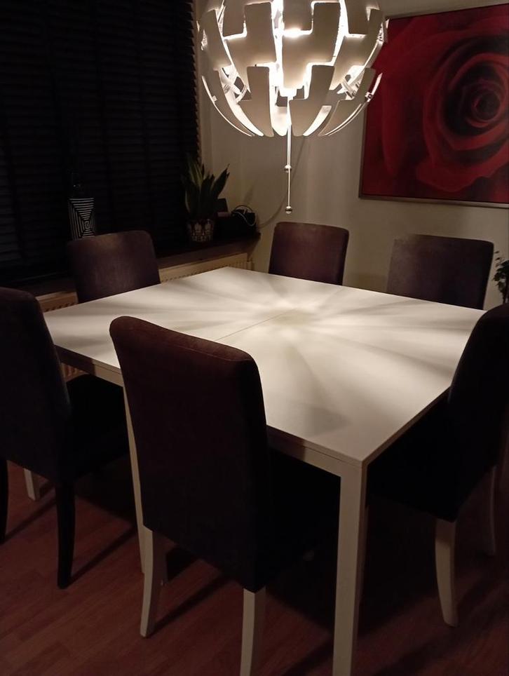 Ikea eetkamerset (Vihals & Hendriksdal), Huis en Inrichting, Complete eetkamers, Zo goed als nieuw, 4 tot 6 stoelen, Ophalen