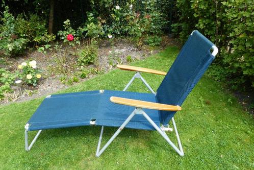 vintage ligstoel uit de jaren 70 ligbed, Tuin en Terras, Ligbedden, Gebruikt, Kunststof, Inklapbaar, Verstelbaar, Ophalen